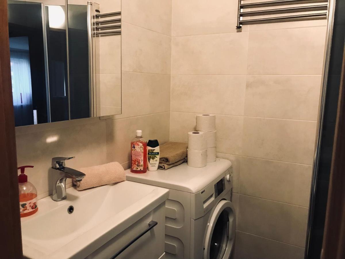 Cozy Central Apartment 塔林 外观 照片